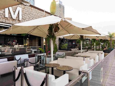 zone 4 table vip zone réelle